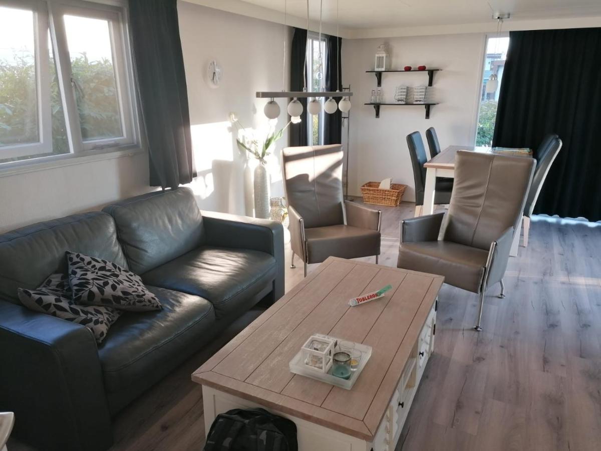Recreatie Centrum De Hollepoarte 2 Chalets87 Makkum Ngoại thất bức ảnh
